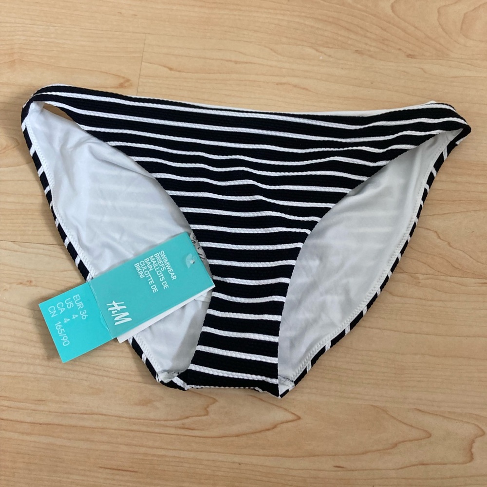 H&M bikini bottoms
